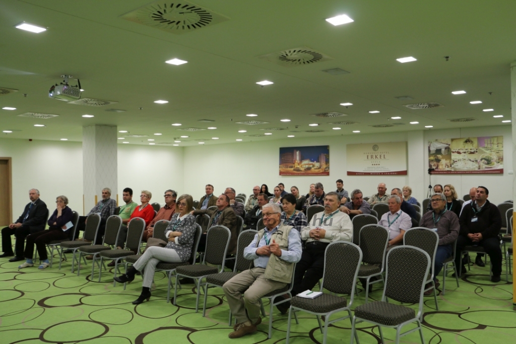 Konferencia Gyulán