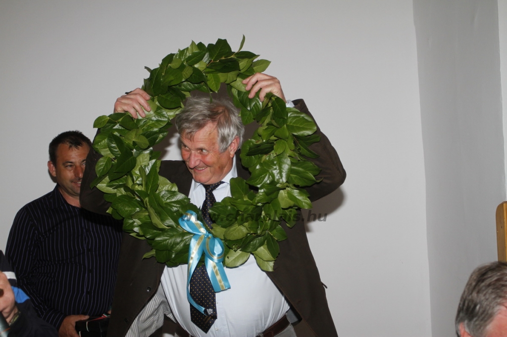 javahmvhely2014kis