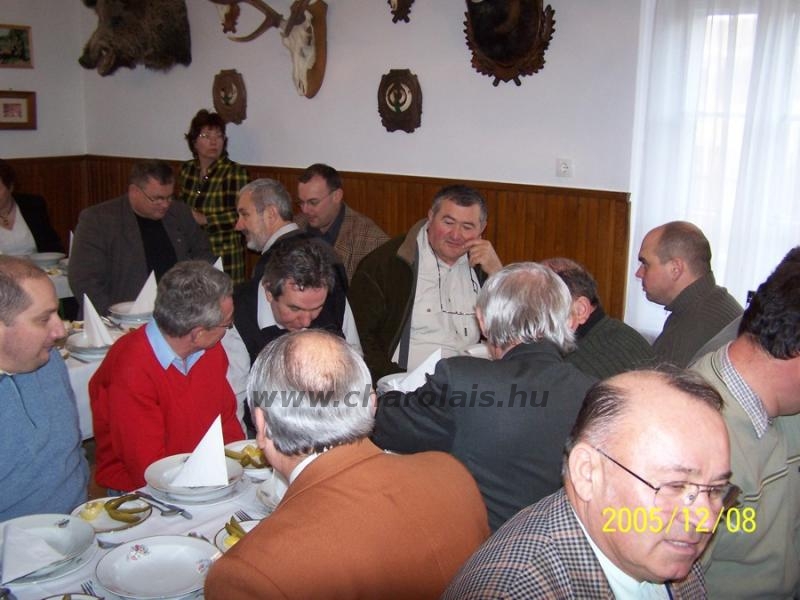Közgyûlés Vértestolnán 
